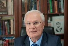 28 apo 29 Nëntori? Paskal flet për dilemën “shekullore”: Nuk do harxhohet as letër as bojë për këtë