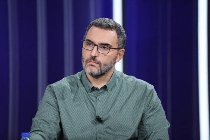 -800-0-cd3891d30e11977713558e6273ce5968