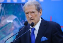 Reagon Sali Berisha 30 minuta para protestës: Tani nuk ndalemi