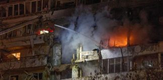 Moska lëshon dronë dhe raketa mbi Kiev, një viktimë dhe shtatë të plagosur nga sulmet ruse, mes tyre edhe një 13-vjeçar