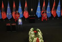 Fjala e fundit për Fatos Nanon, Rama: Kurrë nuk të mendova të shtrirë në arkëmort! Ishe ai që më birësove në familjen socialiste