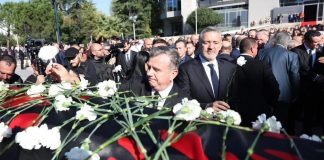 “Lamtumirë”/ Taulant Balla pas ceremonisë mortore të ish-liderit historik të PS-së: Kongresi i fundit me Fatos Nanon