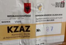 Vlora gati për zgjedhjet lokale, mbërrijnë materialet për procesin e numërimit në 4 KZAZ