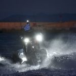 Tragjedi në brigjet greke/ Mbytet varka me emigrantë, disa të vdekur