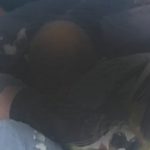 Pamje të rënda nga atentati në Rinas/ Viktima dhe i plagosuri brenda “Benz”-it pak çaste pas breshërive