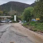 Shembet ura në Jezull, fëmijët mbeten pa shkuar në shkollë. Bllokohen disa fshatra në zonat malore të Mirditës