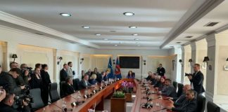 Osmani nis takimin me liderët partiakë pas dështimit të votimit të Qeverisë së re