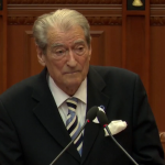 Polemikat për Gonzaton, Berisha reagon nga parlamenti: Nuk kam fyer asnjë ambasador