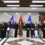 Spiropali me të rinjtë e programit kombëtar të praktikave në MEPJ: Diplomacia e hapur ndaj talenteve të reja, prioritetet për Shqipërinë Europiane