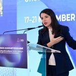 Përmbyllet trajnimi ekzekutiv për lidershipin e administratës publike, Ministrja Pirdeni: Të angazhuar për forcimin e vendimmarrjes institucionale