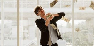 Rilindje, fillime të reja dhe shumë fat! Katër shenjat e horoskopit që do të shkëlqejnë në vitin 2026