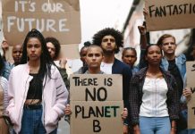 Gen Z që po sfidon qeveritë në botë, a mund të përfshihet Europa nga kjo lëvizje?