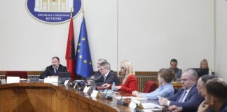 Reforma Territoriale/ Boçi: Duam shumë bashki, Mazniku: Mos futemi në hulli politike