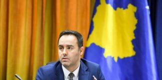 Ngërçi politik në Kosovë, presidentja Osmani mandaton Glauk Konjufcën për formimin e qeverisë së re