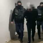 Dhunoi fizikisht të atin, pranga 29-vjeçarit nga Laçi