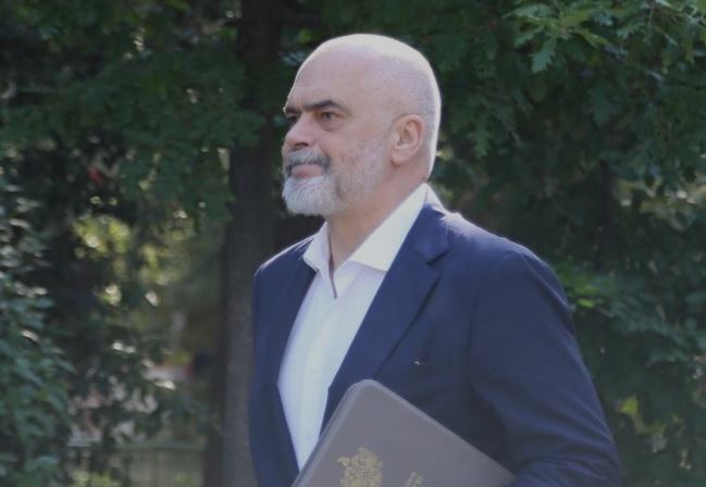 Zgjedhjet në Tiranë dhe Veliaj  Rama mbledh deputetët e kryeqytetit në PS