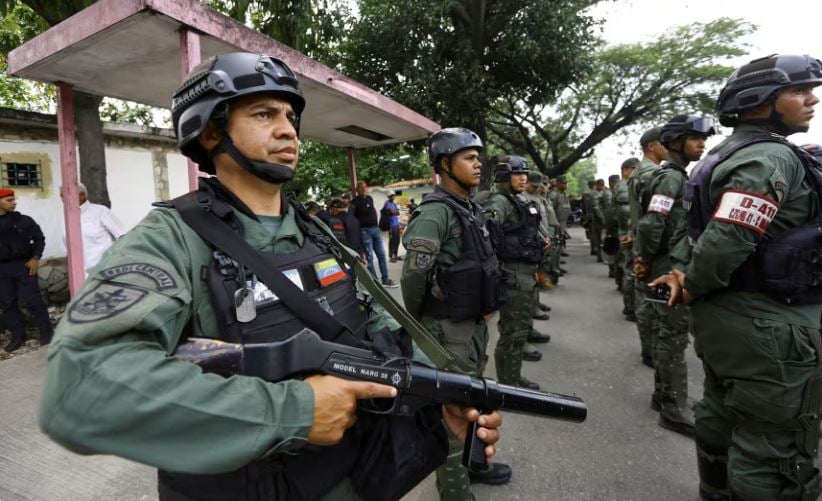 Luftë në horizont   Venezuela njofton mobilizim masiv të ushtrisë  SHBA hyn në rajon