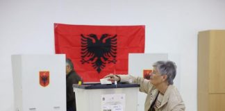 Vijon votimi në Vlorë, procesi zhvillohet normalisht