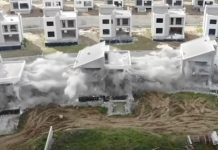 U bllokuan para pak ditësh, momenti kur vilat në Farkë shpërthehen me tritol