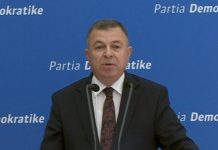 Ishte në takimin e Salianjit, Berisha emëron Xhemal Gjunkshin Këshilltar të Sigurisë Kombëtare në PD