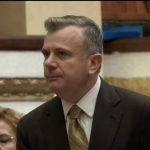 Balla: Po folët për lepuj, duhet të flisni dhe për zagarët! Flamur Noka i thotë ‘injorant’! Ndërpritet seanca