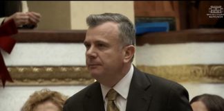 Balla: Po folët për lepuj, duhet të flisni dhe për zagarët! Flamur Noka i thotë ‘injorant’! Ndërpritet seanca