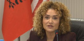 “Kë vlerësoni më shumë, Dumanin apo Krajën?”, përgjigjet Doloreza Musabelliu