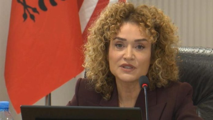 1765448038_dolorezamusabelliu