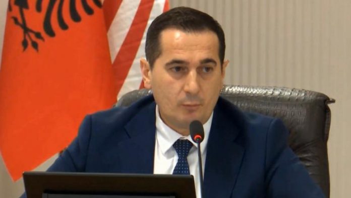 1765459729_klodianbraho