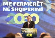 ‘Me fermerët në Shqipërinë 2030’, ministri Salla: Synojmë të përfitojnë 150 mijë fermerë/ Prezantohet platforma digjitale, informuese dhe “Numri Blu”