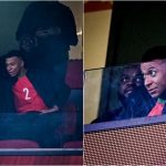 Miqësi e rivalitet, Kylian Mbappe vesh fanellën e Hakimit dhe e ndjek në stadium