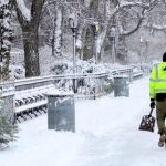 Kaos nga stuhia e dëborës në New York! Anulohen 9 mijë fluturime, shpallet gjendje e jashtëzakonshme në Nju Xhersi