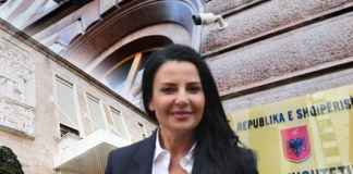 E FUNDIT/ Kushtetuesja reagon sërish për çështjen Balluku: Data për vendimin do shtyhet, ja arsyeja