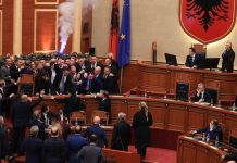 Zjarri në Parlament për të Shuar të Vërtetën: Shërbimi i Fundit i Berishës për Ramën dhe Ballukun