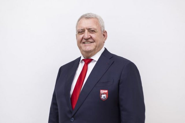Kreu i FSHF së  Armand Duka uron Vitin e Ri 2026  Mirënjohje për të gjithë kontributorët e zhvillimit të futbollit