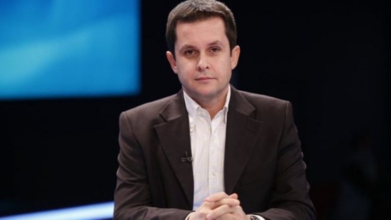 A do të garoni përballë Berishës për drejtimin e PD  Përgjigjia e Ilir Alimehmetit