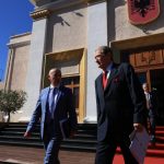 “Mision i pamundur kundër Berishës” – Arjan Ndoja: Si mund t’ia marrin PD-në Berishës?