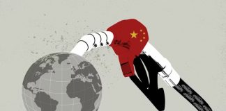 Kina “përmbyt” botën me makina me benzinë që nuk arrin t’i shesë në vend