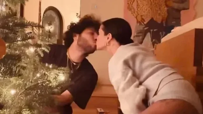 -800-0-1764949648ximg-9410-244