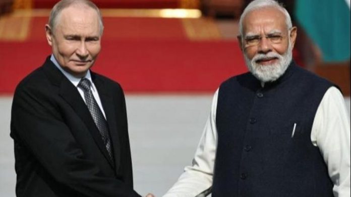 -800-0-1765011735xmodi-trump-902