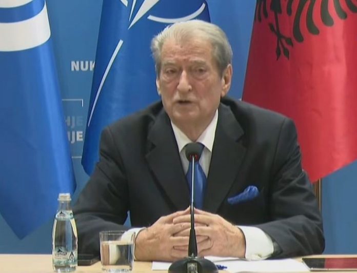 -800-0-1765991857xberisha-315