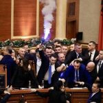 A rrëzohet Rama me dhunë?