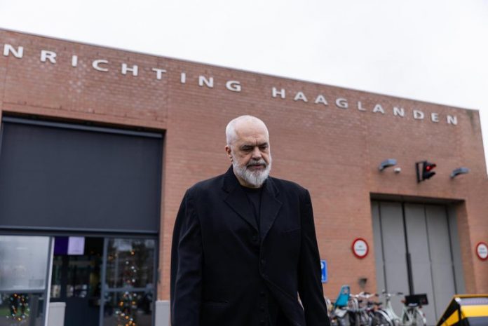 -800-0-1766058557xrama-313