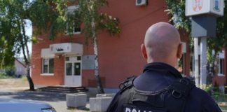 Grabiti me dhunë një grua në Tropojë, arrestohet në Serbi 23-vjeçarja shqiptare