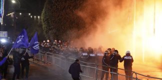 Riciklimi i intrigës së pallatit që kërkon të shitet si revolucion!