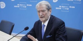 3 ditë para protestës, Sali Berisha largon Ervin Salianjin si drejtues politik në Njësinë 6