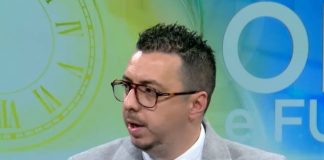 “Nga sot, Berisha në politikë sa Enveri”, Rada: Salianji kërkon ‘kokën’ e Bardhit! Firmat e PD, si ajo kënga…