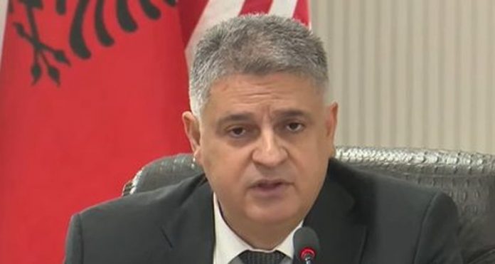 -800-0-c28763f9e7297e1317c8f7c0a68da018