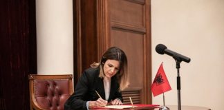 Fiona Papajorgji zgjidhet kryetare e Gjykatës Kushtetuese