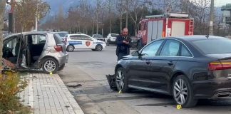 Aksident i rëndë në Kamëz! Dy makinat përplasen me njëra-tjetrën, plagosen 4 persona